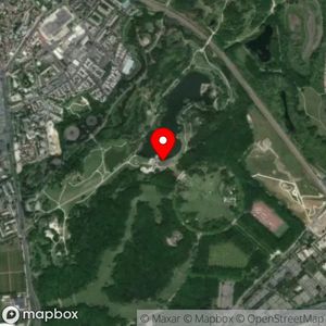 Map showing location at 48.945016, 2.398624