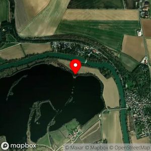 Map showing location at 48.945932, 2.794904