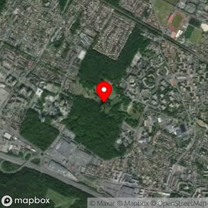 Map showing location at 48.993872, 2.211883