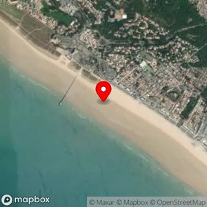 Map showing location at 46.78468, -2.079739