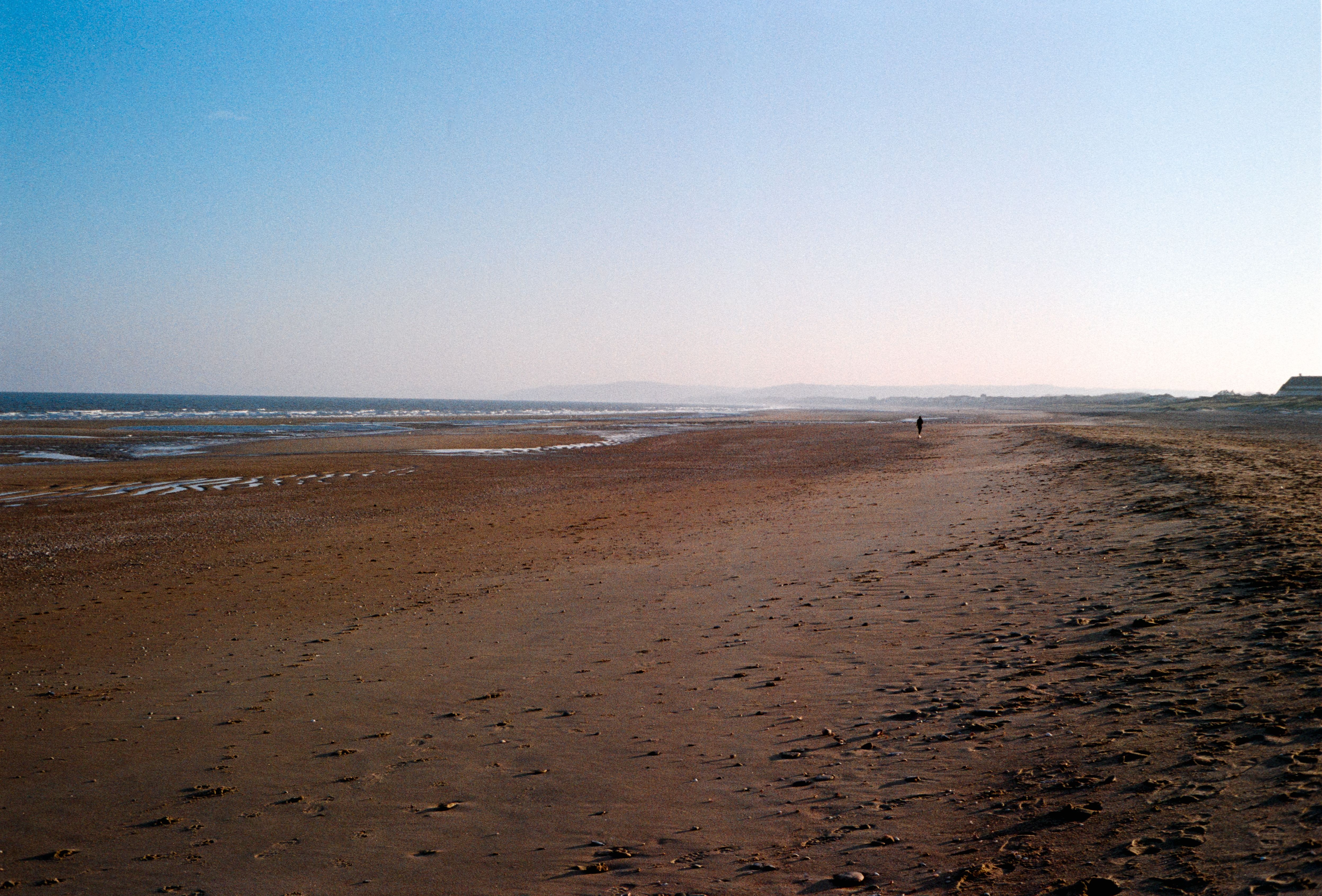 Canon Canonet 28 | Canon 40mm f/2.8 | Kodak Gold 200