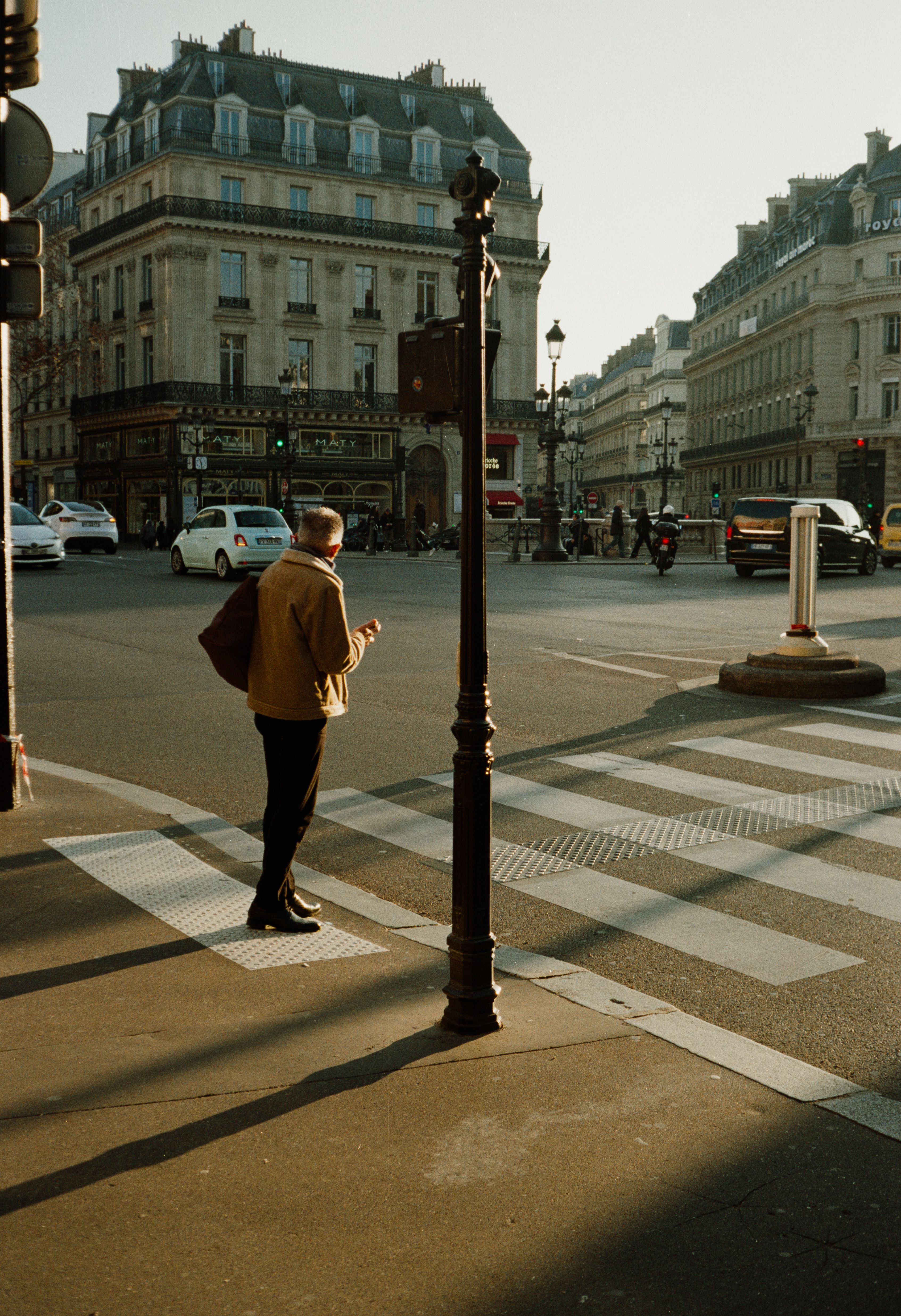 Canon Canonet 28 | Canon 40mm f/2.8 | Kodak Gold 200