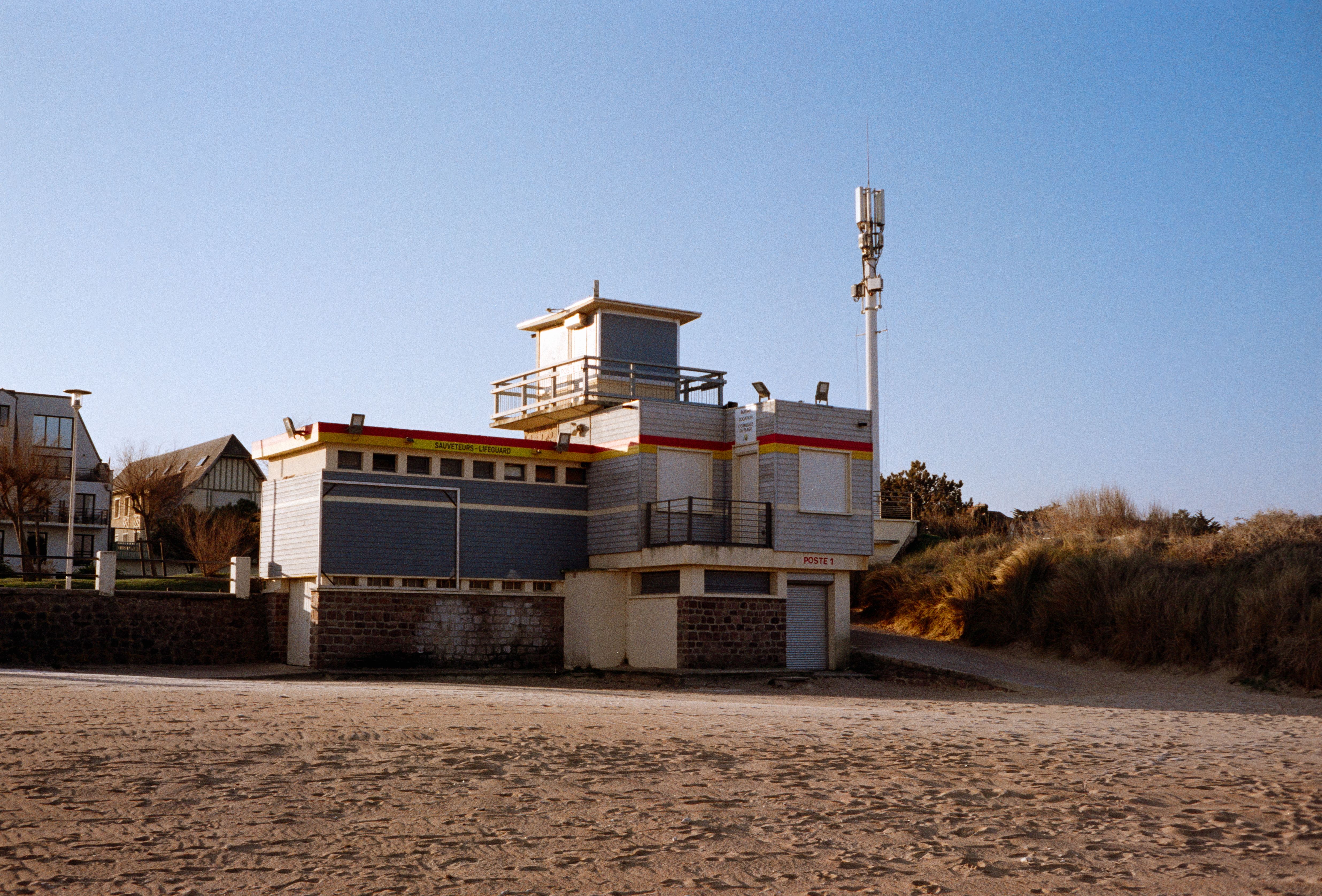 Canon Canonet 28 | Canon 40mm f/2.8 | Kodak Gold 200